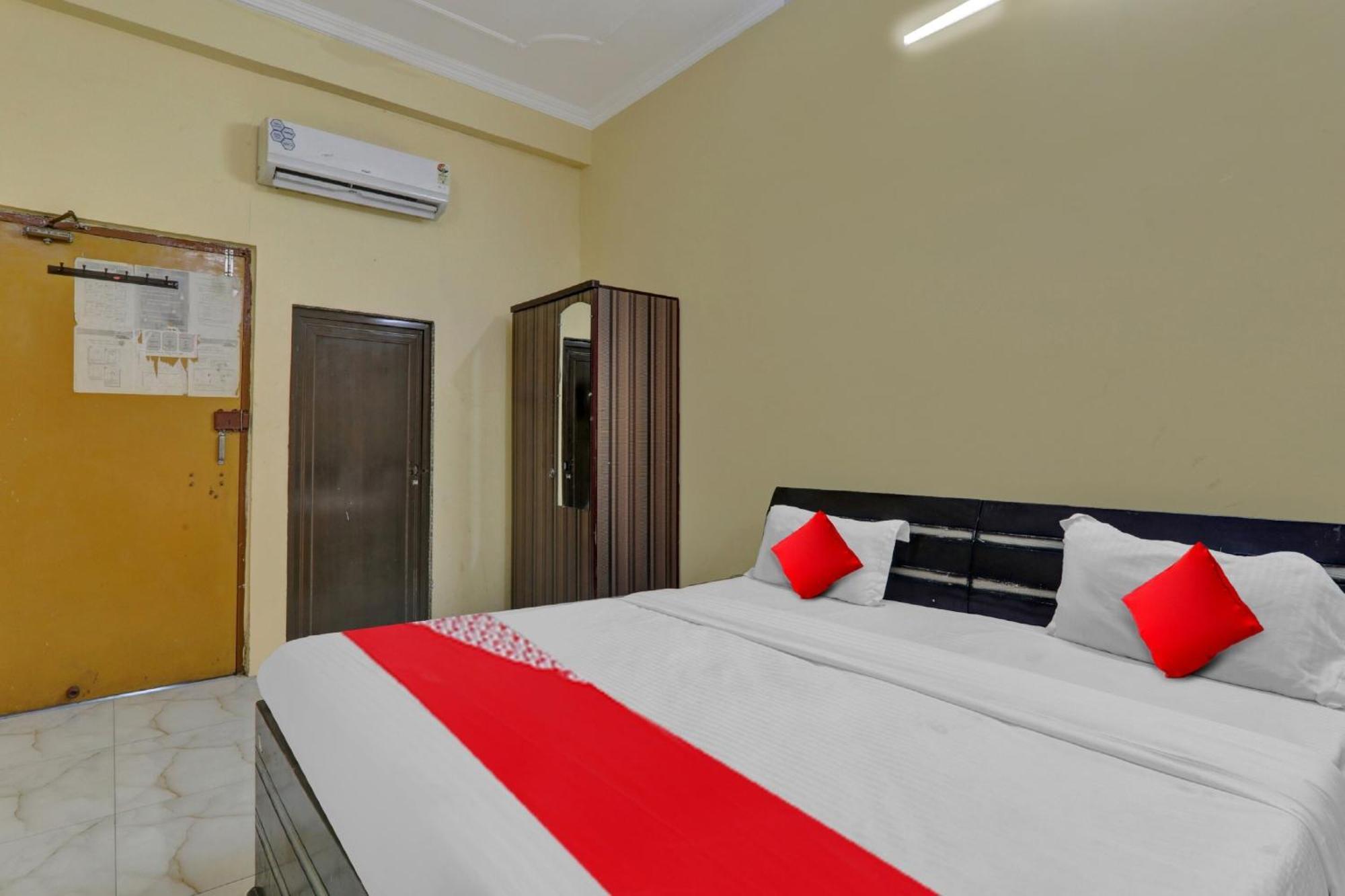 Super Hotel O New A V Hospitality Chinhat Exteriér fotografie